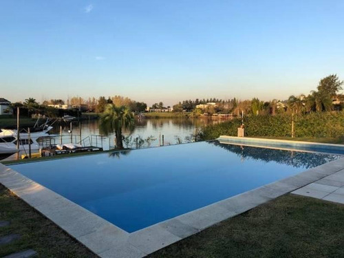 Imagen 3 de 13 de Casa En Lote Al Rio En Complejo Villa Nueva - Santa Catalina