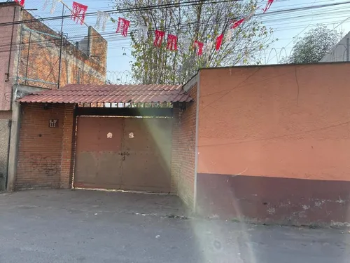 Renta De Jardin De Usos Multiples En Xochitepec, Xochimilco