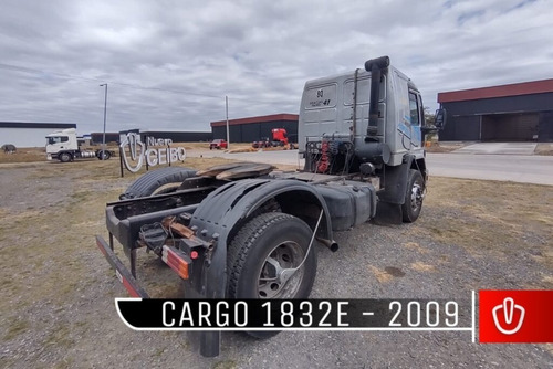 Imagen 2 de 6 de Ford Cargo 1832e