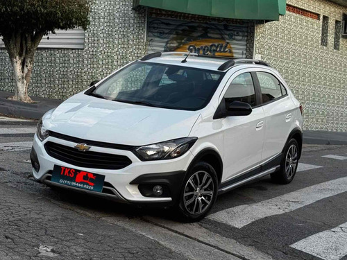 Chevrolet Onix 1.4 MPFI ACTIV 8V FLEX 4P AUTOMÁTICO