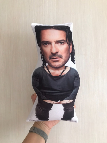 Muñeco Ricardo Arjona Chiquito 