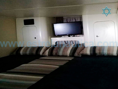 Imagem 12 de 13 de Lancha Cranchi 37 Iate Ferretti Axtor Carbrasmar Armada