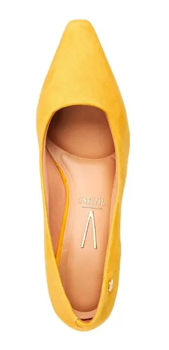 Scarpin mostarda best sale arezzo