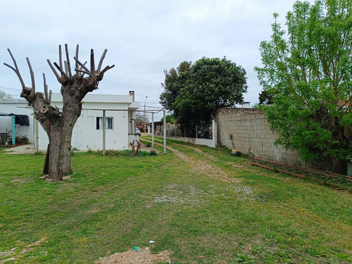 Se Vende Muy Linda Casa De Dos Dormitorios, Santa Rosa, Canelones.
