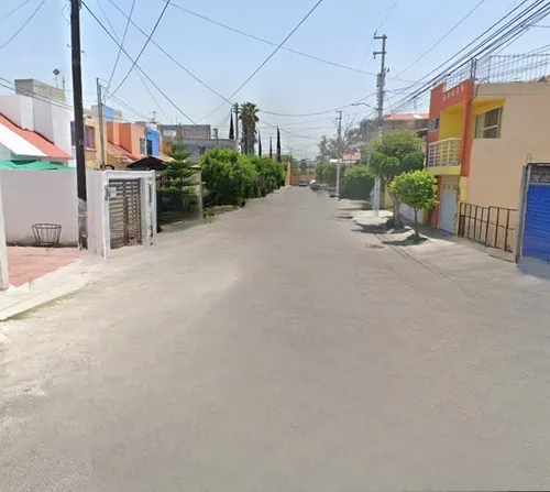Casa En Residencial El So, Queretaro Oportunidad Para Inversion. Mv