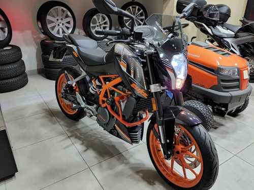 Imagen 1 de 8 de Ktm Duke 390