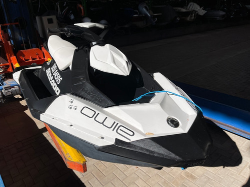 Imagen 2 de 5 de Moto De Agua Sea Doo Spark 2016