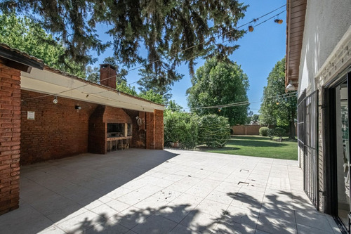Quinta Venta En Benavidez Con Pileta