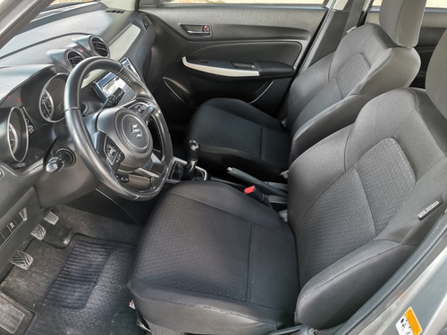 Imagen 7 de 15 de Suzuki Swift 2019 1.0 Booster Jet Mt