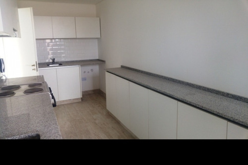 Imagen 8 de 11 de Departamento En Venta En Castelar