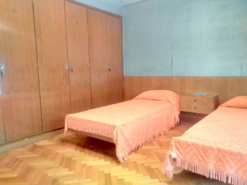 Imagen 22 de 30 de Departamento De 6 Ambientes Con Espacio Guardacoche Y Baulera En Venta En Caballito