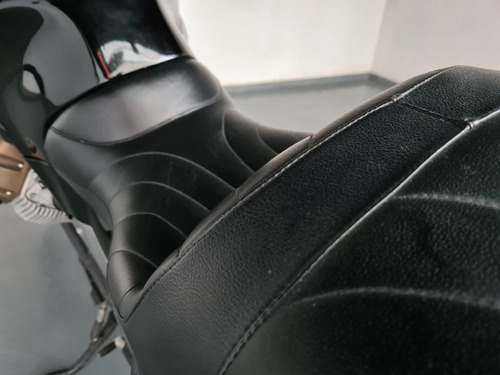 Imagen 9 de 11 de Moto Guzzi Breva 2006