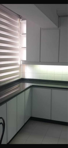 Apartamento En Las Delicias Sin Amoblar Alquiler