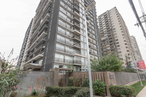 Edificio Av. Américo Vespucio (1 Est. 1 Bod.) Vista Norte