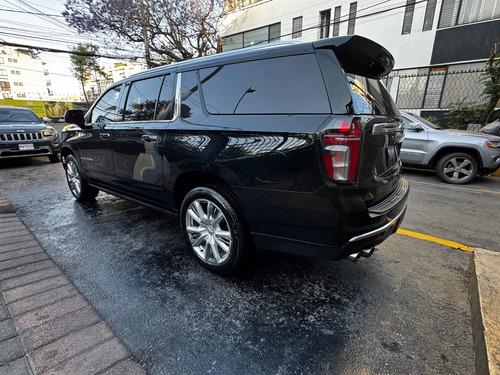 Chevrolet Suburban 6.2 High Country 4X4 At
