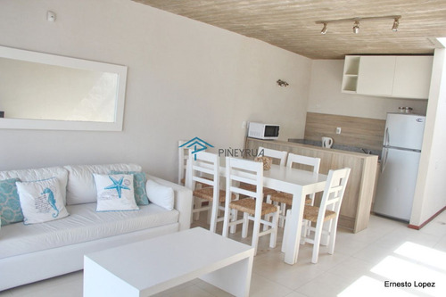 Venta Departamento 2 Dormitorios En Manantiales