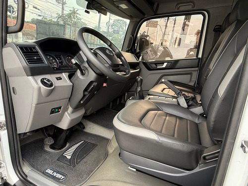 Vw Express 2024 Guincho Plataforma Com Asa Delta Camionete