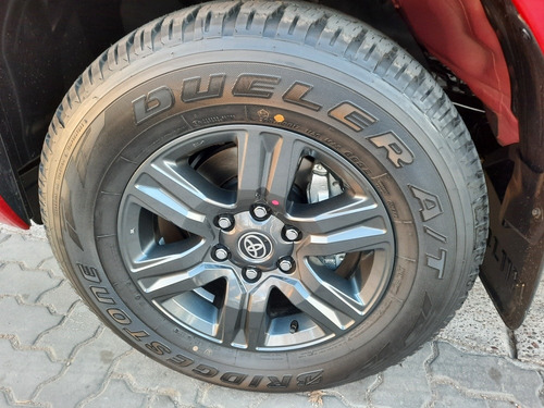 Imagen 10 de 15 de Toyota Hilux 2021 2.4 Cd Sr 150cv 4x2