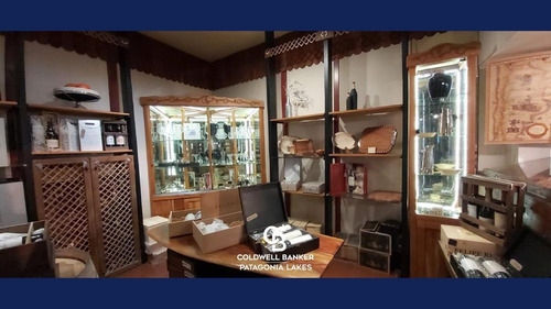 Imagen 6 de 15 de Venta Fondo De Comercio Vinoteca Villa La Angostura Con Excelente Ubicación Sobre Avenida Arrayanes
