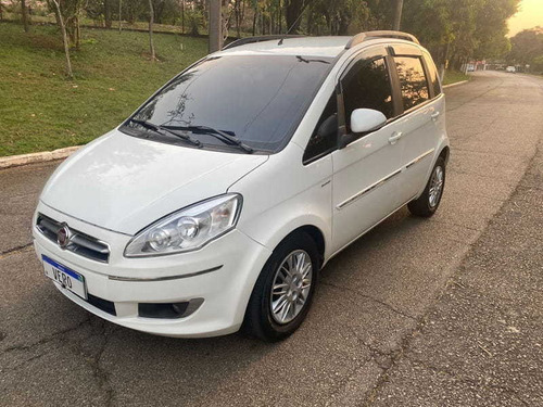 Imagem 10 de 15 de Fiat Idea Essence Dualogic 1.6 16v 2015