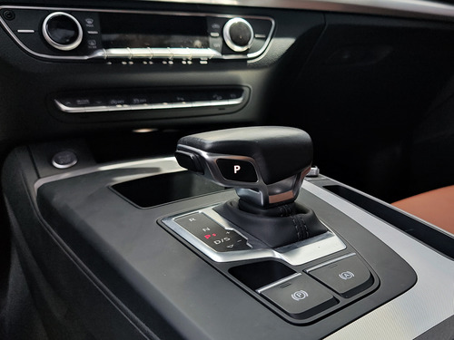 Audi Q5 2.0 L 45 Tfsi Select Mhev