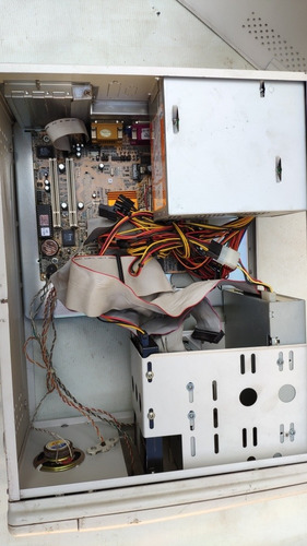 Cpu Metron Processador 700mhz Vintage