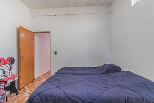 Venta En Block De Dos Departamentos De 2 Ambientes Sobre Lote 350 M2 En General Rodriguez
