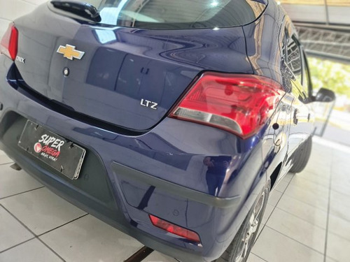 Chevrolet Onix Onix 1.4 MPFI LTZ 8V FLEX 4P AUTOMÁTICO