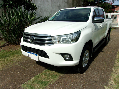 Toyota Hilux 2.8 Cd Srv 177cv 4x2 At