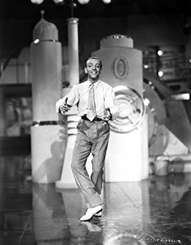 Fred Astaire Bailando En Camisa Blanca Y Zapatos Blancos Imp