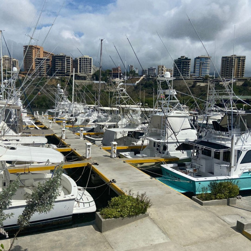 Playa Grande Yachting Club (precio De Oportunidad)
