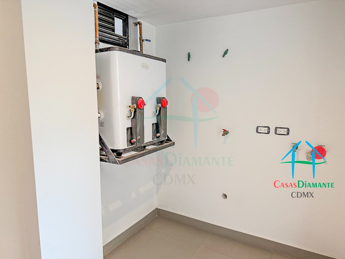 Mariscal Sucre D. Moderno Departamento En Venta Con Terraza Privada