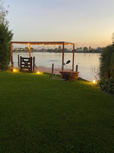 Hermosa Casa A La Laguna - San Isidro Labrador - Villanueva - Tigre