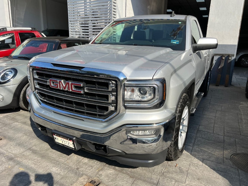 GMC Sierra 5.4 Cabina Regular Sle 4x4 At