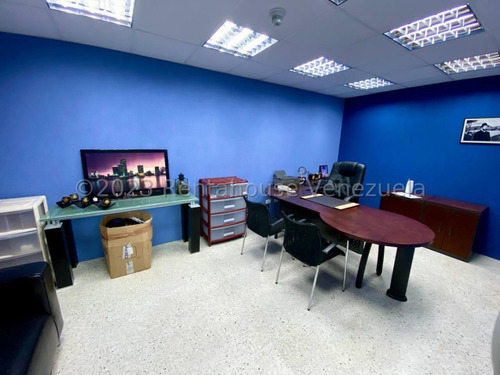Venta Galpon Con Un Área Total De 610 Metros Cuadrados,zona Industrial 2 Barquisimeto Mehilyn Perez