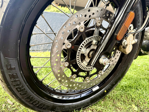Royal Enfeld Interceptor 650cc 2023