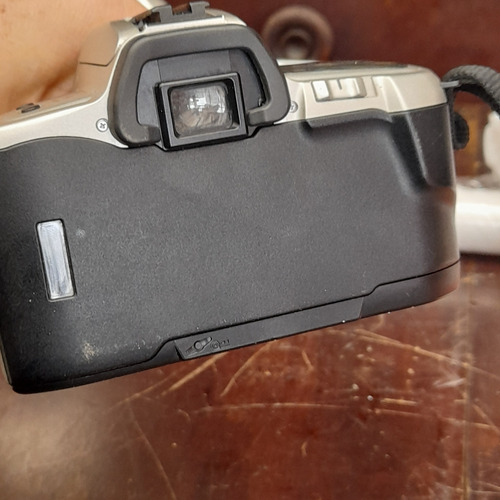 Imagem 6 de 9 de Câmera Fotográfica Minolta Qt Si Maxxum Analógica Sem Testar