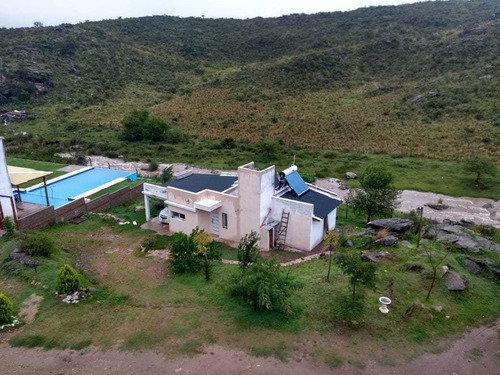 Vendo Complejo De Cabañas En Huerta Grande Con Río Propio