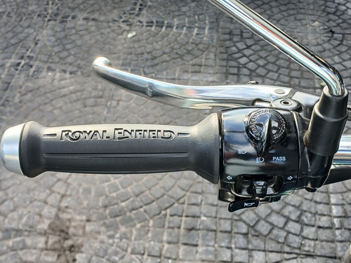 Royal Einfield Interceptor 650 Cc.