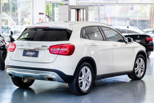 Mercedes-benz Clase Gla 1.6 Gla200 Urban 156cv - Car Cash