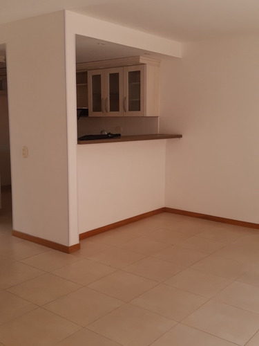 Imagen 3 de 20 de Alquilo Excelente Casa En Condominio En Ciudad Country