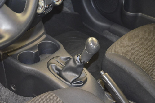Nissan Versa Advance 1.6 Mec 4p Fe Mpv314
