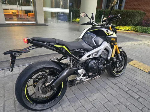 Espectacular Yamaha Mt 09