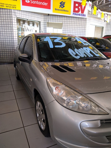 Peugeot 207 Passion 1.4 Sedã