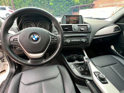 Imagen 4 de 16 de Bmw Serie 1 2015 1.6 118i Impecable Estado