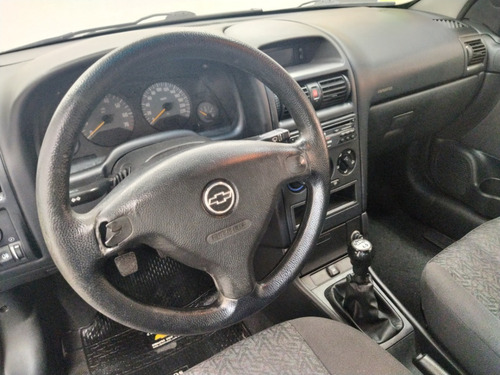 Chevrolet Astra Gl 2.0 5ptas 2010 Gris Iqy