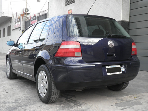 Volkswagen Golf 1.6 Confortline