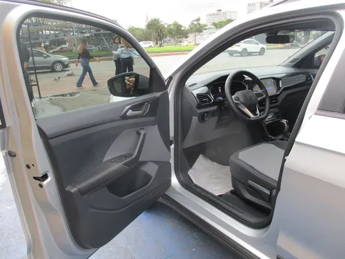 Volkswagen T-Cross COMFORTLINE 4X2 1.0 TSI AT AA
