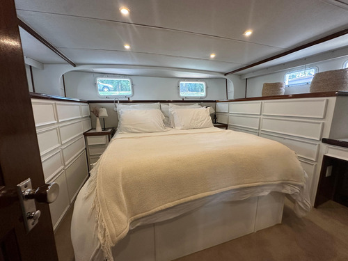 Crucero Hatteras 53 - 1980