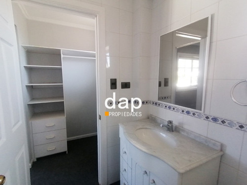 Insuperable Ubicación Bosques De Montemar, 6 Dorm Y 5 Baños